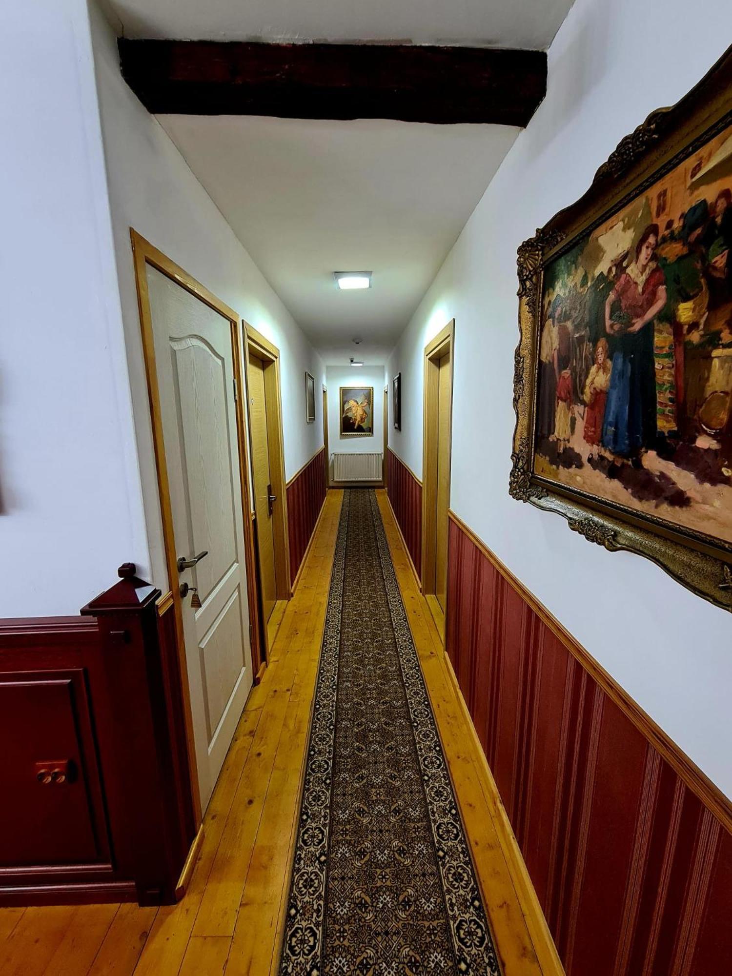 Armenopolis - Adults Only Hotell Gherla Exteriör bild